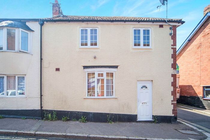 2 Bedroom End Of Terrace House To Rent In Fore Street, Exmouth, Devon, EX8