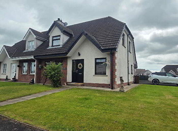 3 Bedroom Semi-detached Chalet Bungalows For Sale In Drumvale Road, Bendooragh, BT53