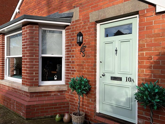 1 Bedroom Bungalow For Sale In Netherton Road, Dorset, Weymouth, DT4