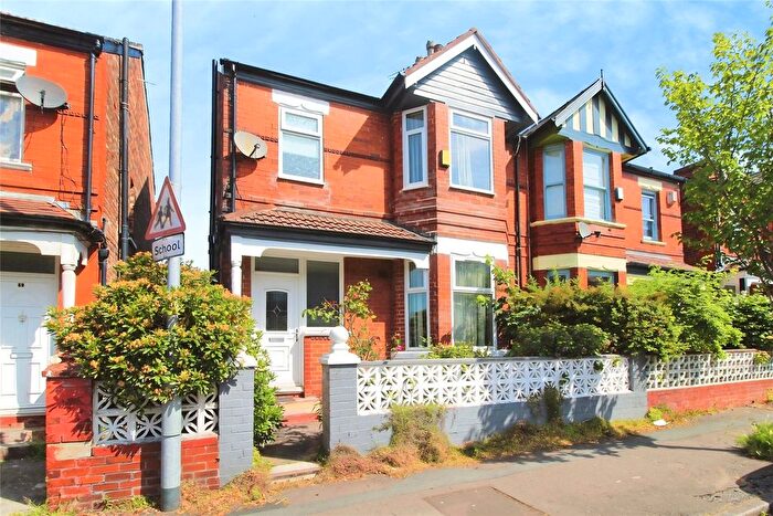 3 Bedroom Semi-Detached House To Rent In Clitheroe Road, Longsight, M13