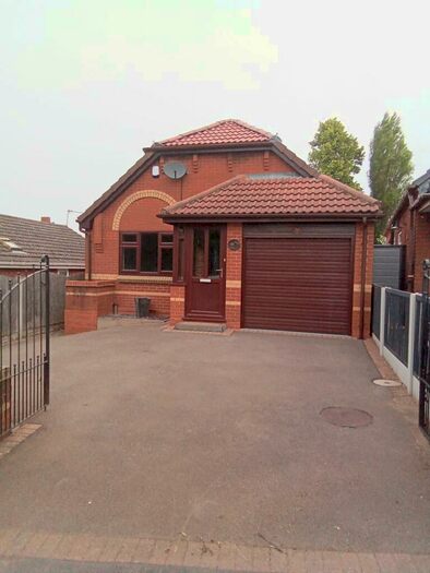 2 Bedroom Detached Bungalow To Rent In Perry Park Road, Rowley Regis, B65