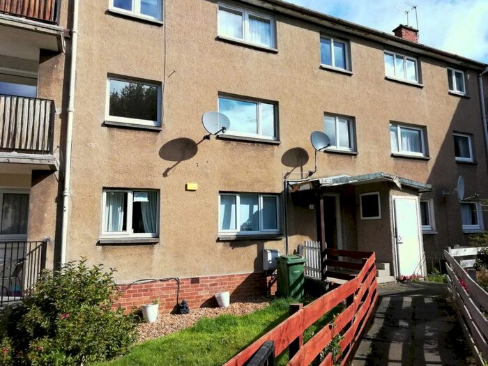2 Bedroom Flat To Rent In Rannoch Grove, Edinburgh, EH4