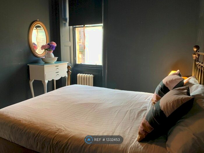 1 Bedroom Flat To Rent In Jeffrey Street, Edinburgh, EH1