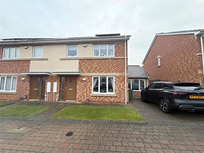 4 Bedroom House For Sale In Spring Drive, Houghton Le Spring, DH5