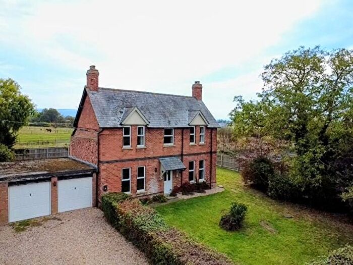 4 Bedroom Cottage To Rent In Claydon, Tewkesbury, GL20