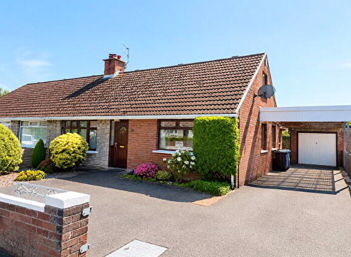4 Bedroom Semi-detached Chalet Bungalows For Sale In Ashburn Avenue, L'Derry, BT47