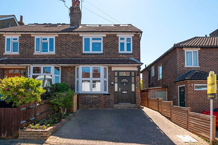 4 Bedroom Semi-Detached House For Sale In Knighton Road, Redhill, RH1