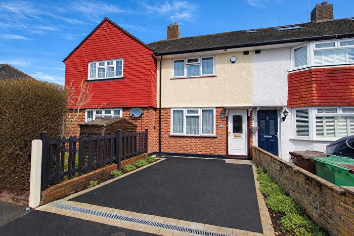 2 Bedroom Property For Sale In Culvers Avenue, Carshalton, SM5