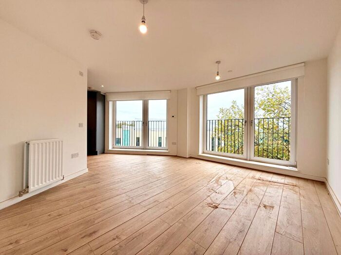 1 Bedroom Flat To Rent In Grange Road, Battlefield, G42