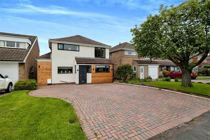 4 Bedroom Detached House For Sale In Meadowfield, Stokesley, Middlesbrough, North Yorkshire, TS9