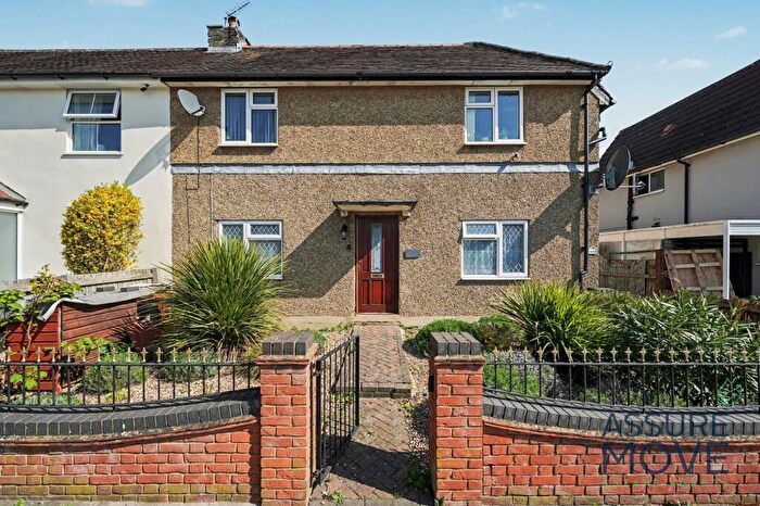 2 Bedroom Flat To Rent In Oakleigh Road North, London, N20