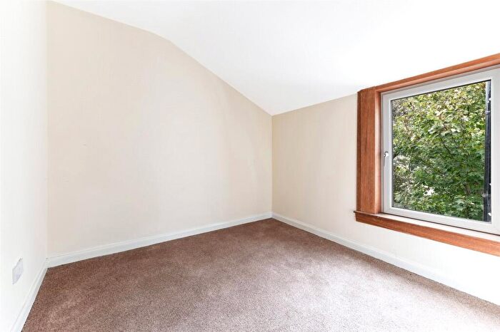 1 Bedroom Flat For Sale In Boyd Street, Largs, North Ayrshire, KA30