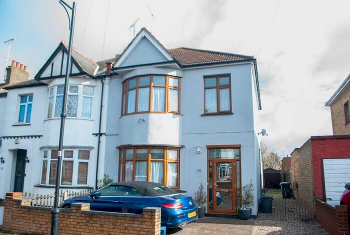 3 Bedroom Terraced House To Rent In Westbury Road, Southend-On-Sea, SS2