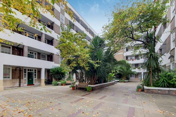 2 Bedroom Flat To Rent In Page Street, Westminster, London, SW1P