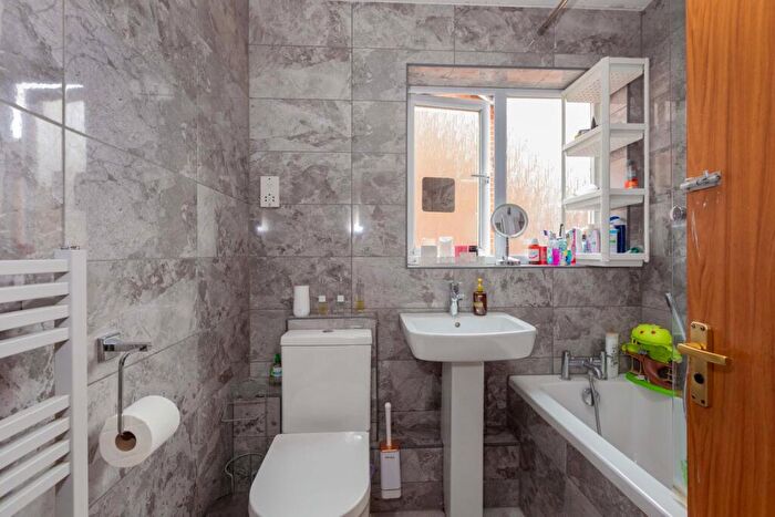 2 Bedroom Terraced House For Sale In Bruce Close, Cippenham, SL1