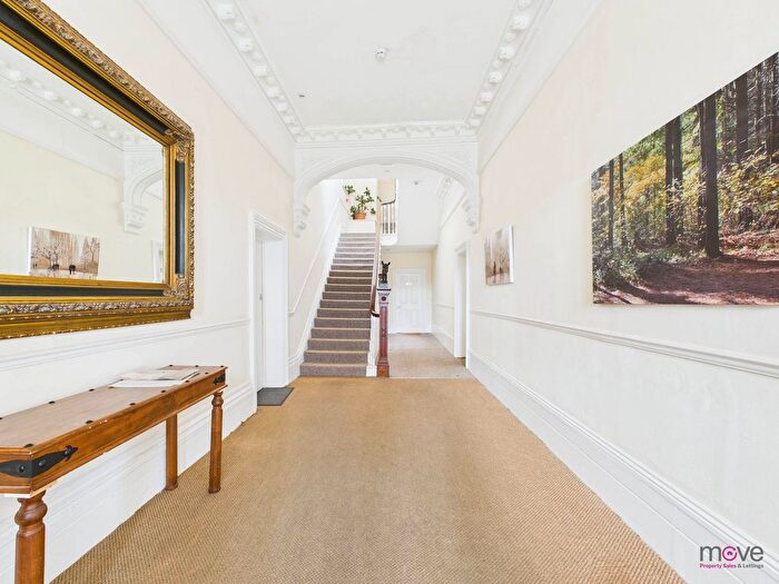 1 Bedroom Flat To Rent In Victoria Road, Park Field Victoria Road, WR14