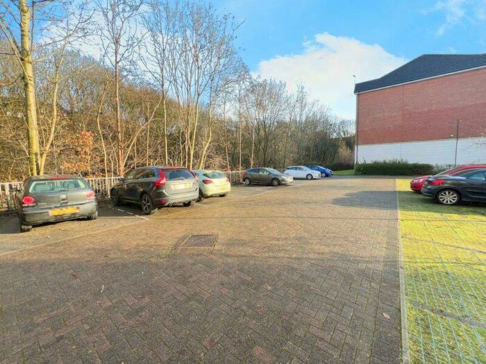 2 Bedroom Flat To Rent In Astley Brook Close, Astley Bridge, Bolton, BL1