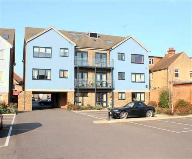 1 Bedroom Flat To Rent In Hatfield Road, St.Albans, AL1