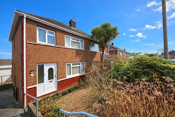 3 Bedroom House To Rent In Shakespeare Avenue, Bridgend, CF31