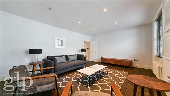 2 Bedroom Flat To Rent In Barter Street, London, Greater London, WC1A