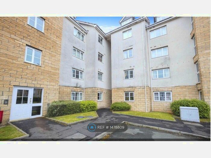 1 Bedroom Flat To Rent In Queens Crescent, Livingston, EH54