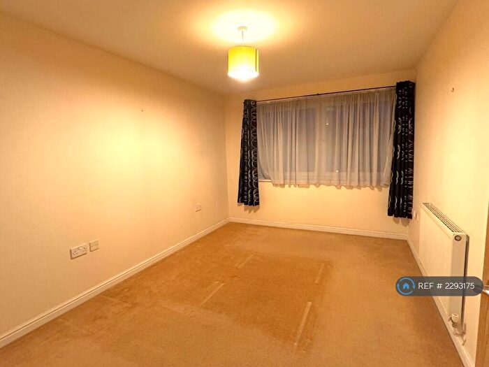 1 Bedroom Flat To Rent In Ammonite House, London, E15