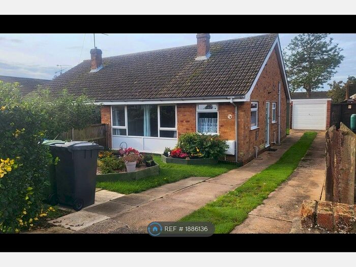 2 Bedroom Bungalow To Rent In The Pippins, Blundeston, NR32