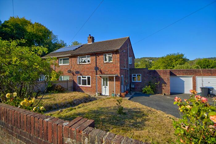 1 Bedroom Flat For Sale In Chilton Way, River, CT17