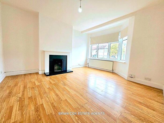 4 Bedroom Semi-Detached House To Rent In Hill Road, Harrow-On-The-Hill, Harrow, HA1