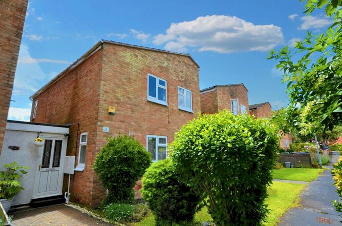 3 Bedroom Detached House For Sale In Peace Hill, Bugbrooke, Northampton, NN7