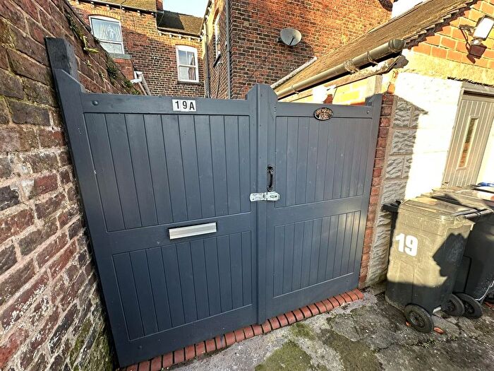 1 Bedroom Flat To Rent In Victoria Street, Chesterton, Newcastle, Staffs, ST5