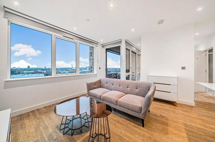 Apartment To Rent In Maritime Street, London, SE16