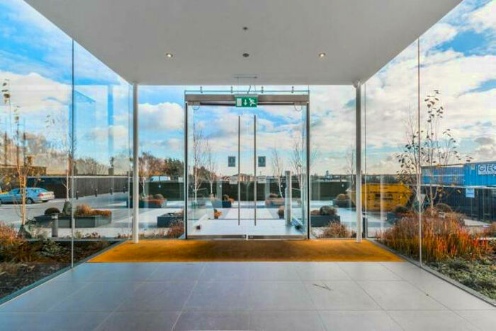 Flat To Rent In Canning Road, Stratford, E15