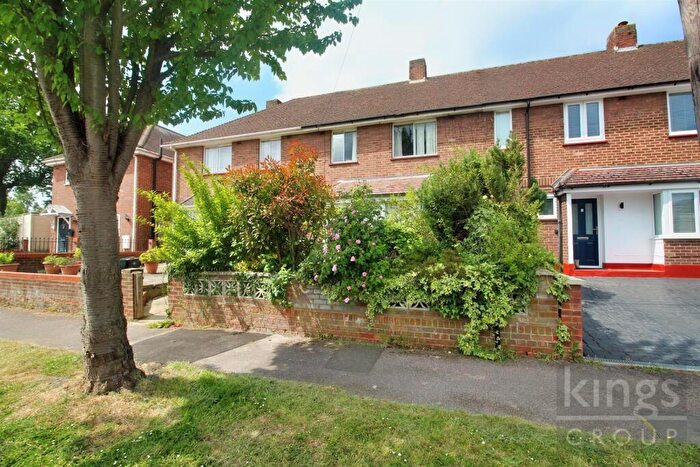 3 Bedroom Terraced House For Sale In Hampden Crescent, Cheshunt, Waltham Cross, EN7
