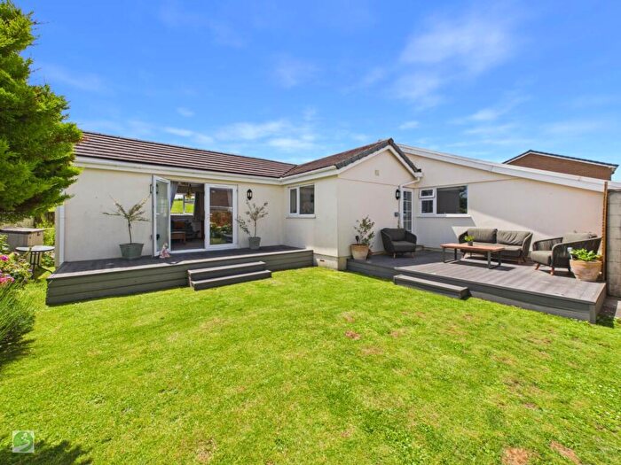 4 Bedroom Detached Bungalow For Sale In Penarth, West Looe, PL13
