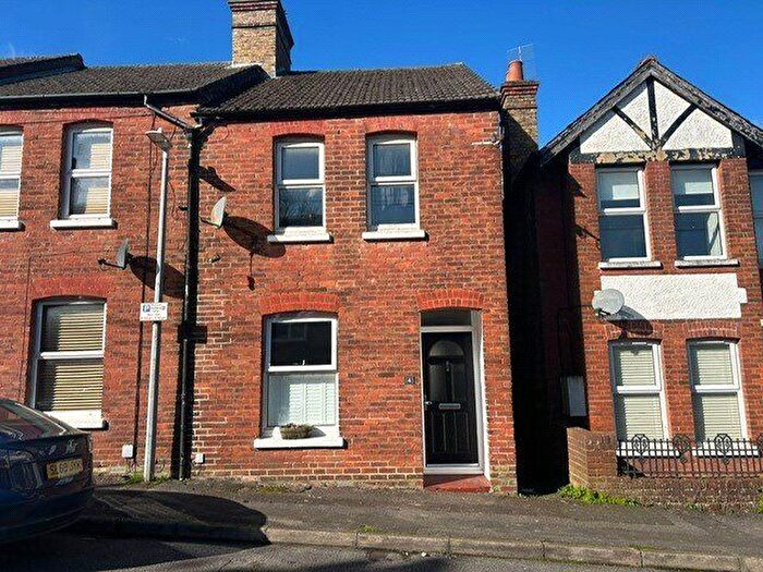 3 Bedroom End Of Terrace House For Sale In Buckhurst Avenue, Sevenoaks, Kent, TN13