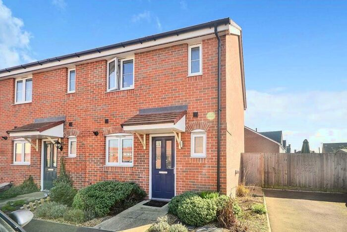 2 Bedroom Semi-Detached House To Rent In Hunters Walk, Sholden, Deal, Kent, CT14