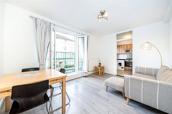 1 Bedroom Flat To Rent In Enterprize Way, London, SE8
