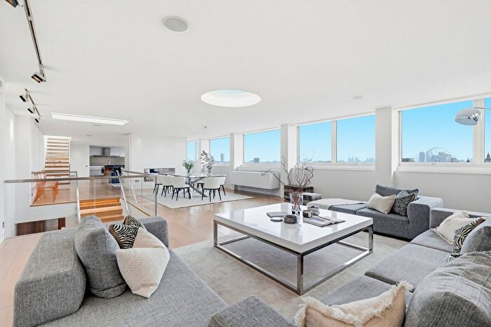 5 Bedroom Flat To Rent In Palace Street, Westminster, SW1E