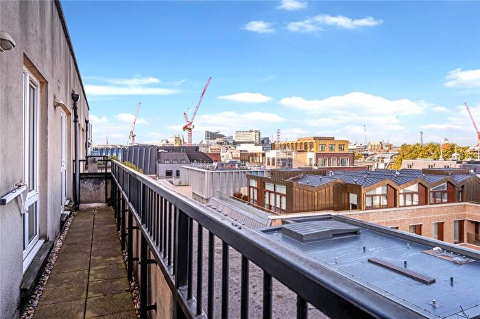 2 Bedroom Penthouse For Sale In Bartholomew Close, EC1A