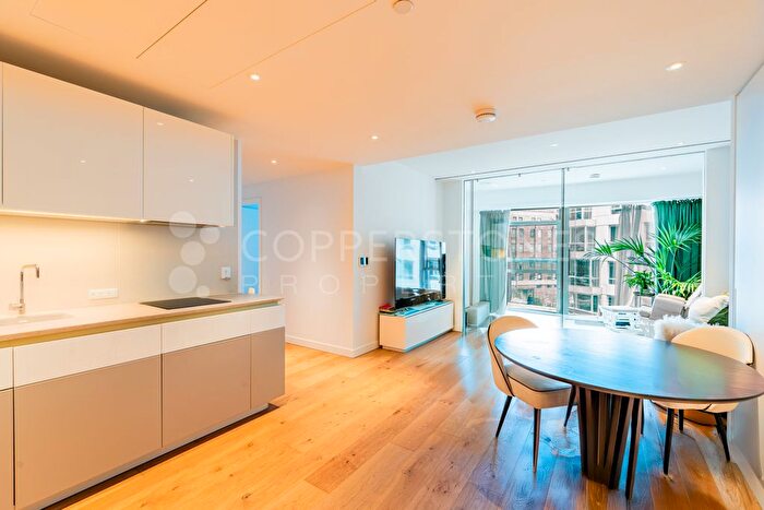 2 Bedroom Flat To Rent In Battersea Roof Gardens, Electric Boulevard, London, SW11
