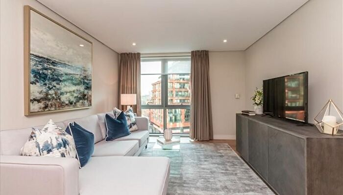 3 Bedroom Flat To Rent In Merchant Square East, Paddington, London, W2