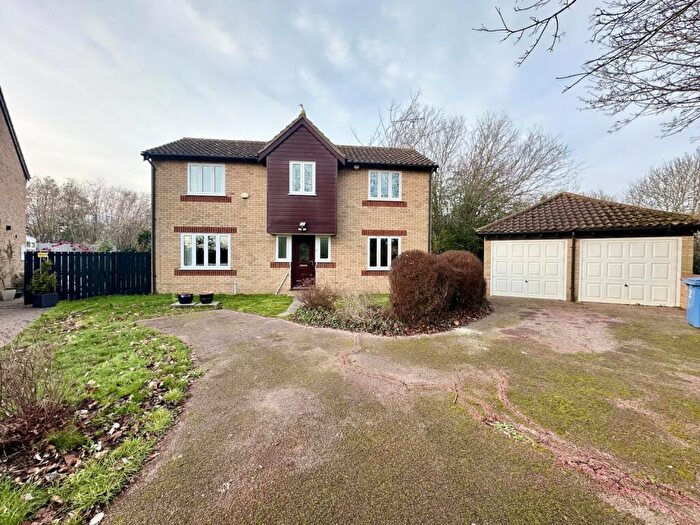 4 Bedroom Detached House For Sale In Cottingham Road, IP8