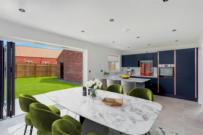 4 Bedroom Detached House For Sale In Wetwang, Driffield, YO25