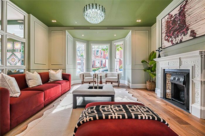5 Bedroom Terraced House For Sale In Stapleton Hall Road, London, N4