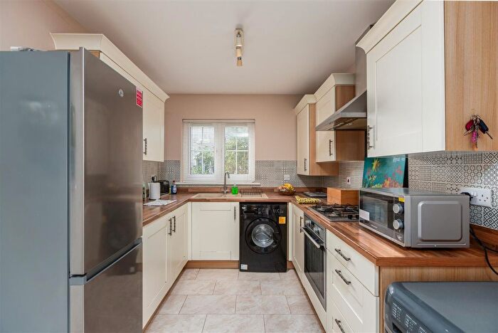 3 Bedroom Detached House For Sale In Rhes Brickyard Row, Llanelli, SA15