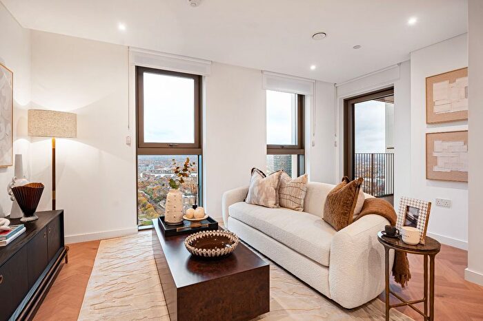 1 Bedroom Flat For Sale In One Thames Quay, Marsh Wall, E14