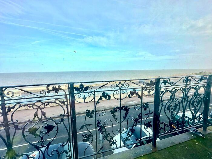 1 Bedroom Flat To Rent In Ethelbert Terrace, Margate, CT9