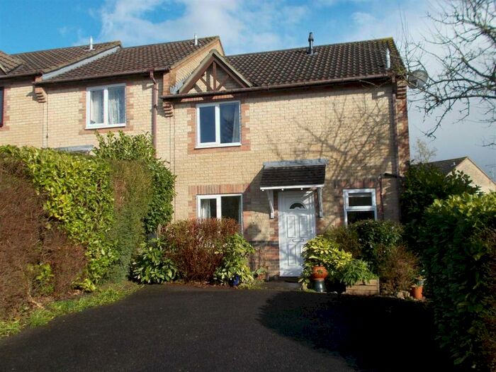 1 Bedroom Detached House To Rent In Rowe Mead, Chippenham, SN15