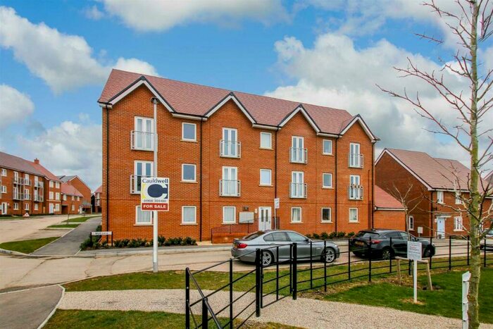 2 Bedroom Apartment To Rent In Mull Lane, Newton Leys, MK3